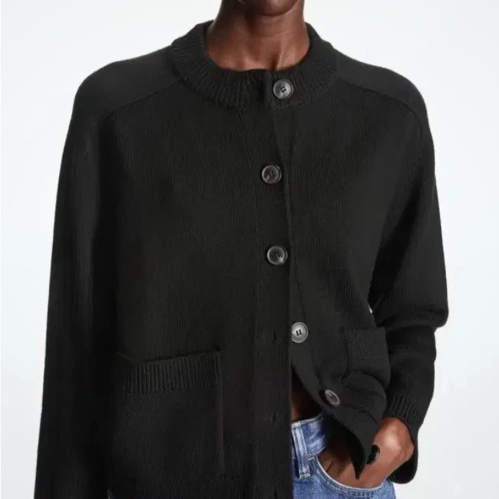 COS WOOL Black Button-Up CROPPED Knit Cardigan